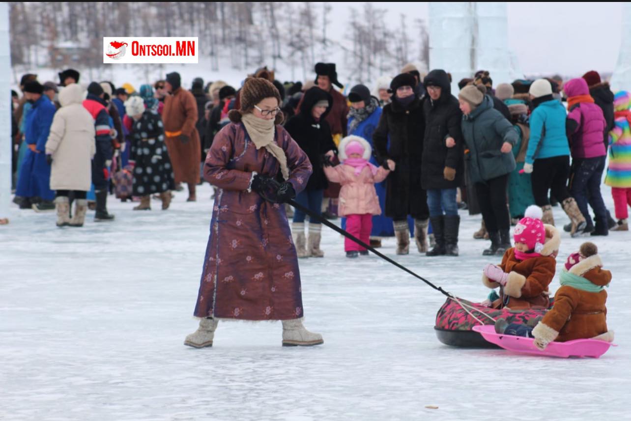 Өнөөдөр Хангайн уулархаг нутаг болон говийн бүс нутгийн баруун болон хойд хэсгээр нойтон цас, цас үргэлжлэн орно