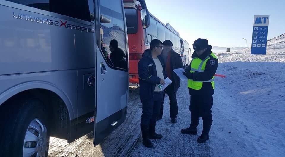 Зорчигчоо буугаагүй байхад нь хөдөлж, унагаасан жолоочийг ТЦА-наас шалгаж байна