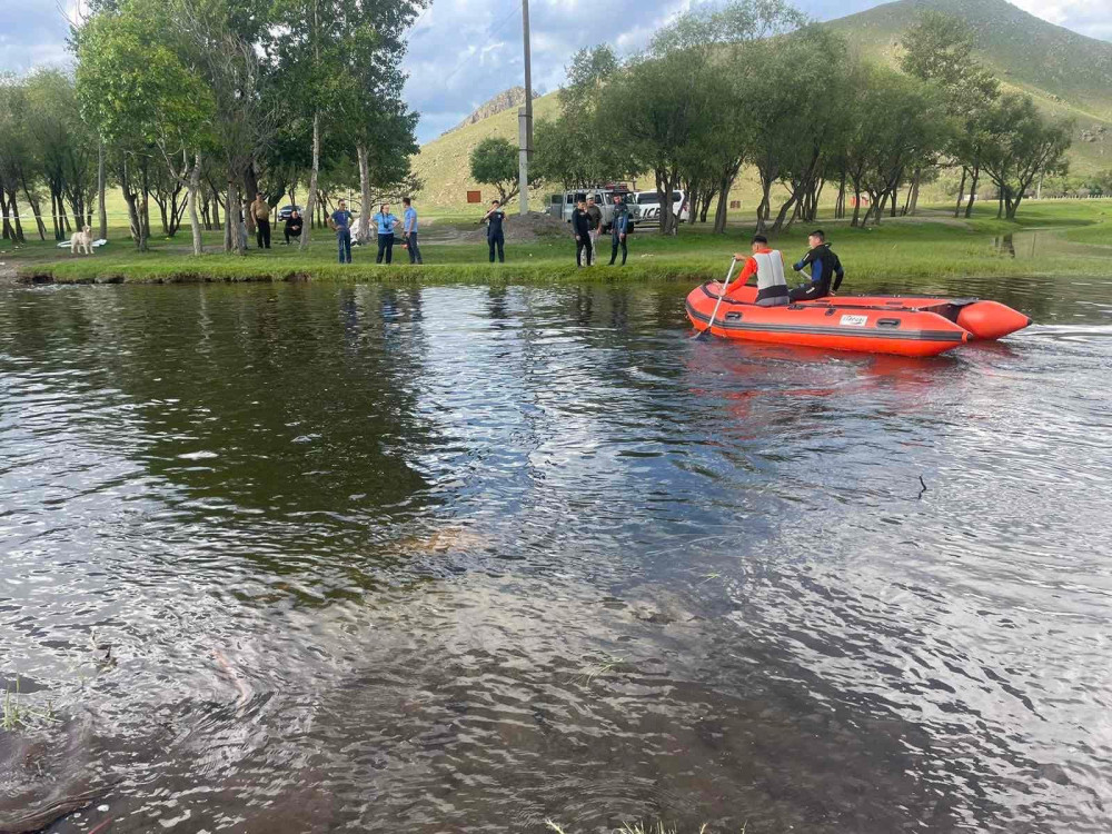 Хоёр хүн голд амиа алджээ